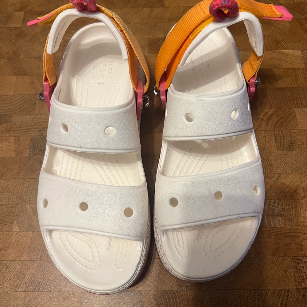 CROCS Festival Stompers Platform White/Orange/Pink Sandals